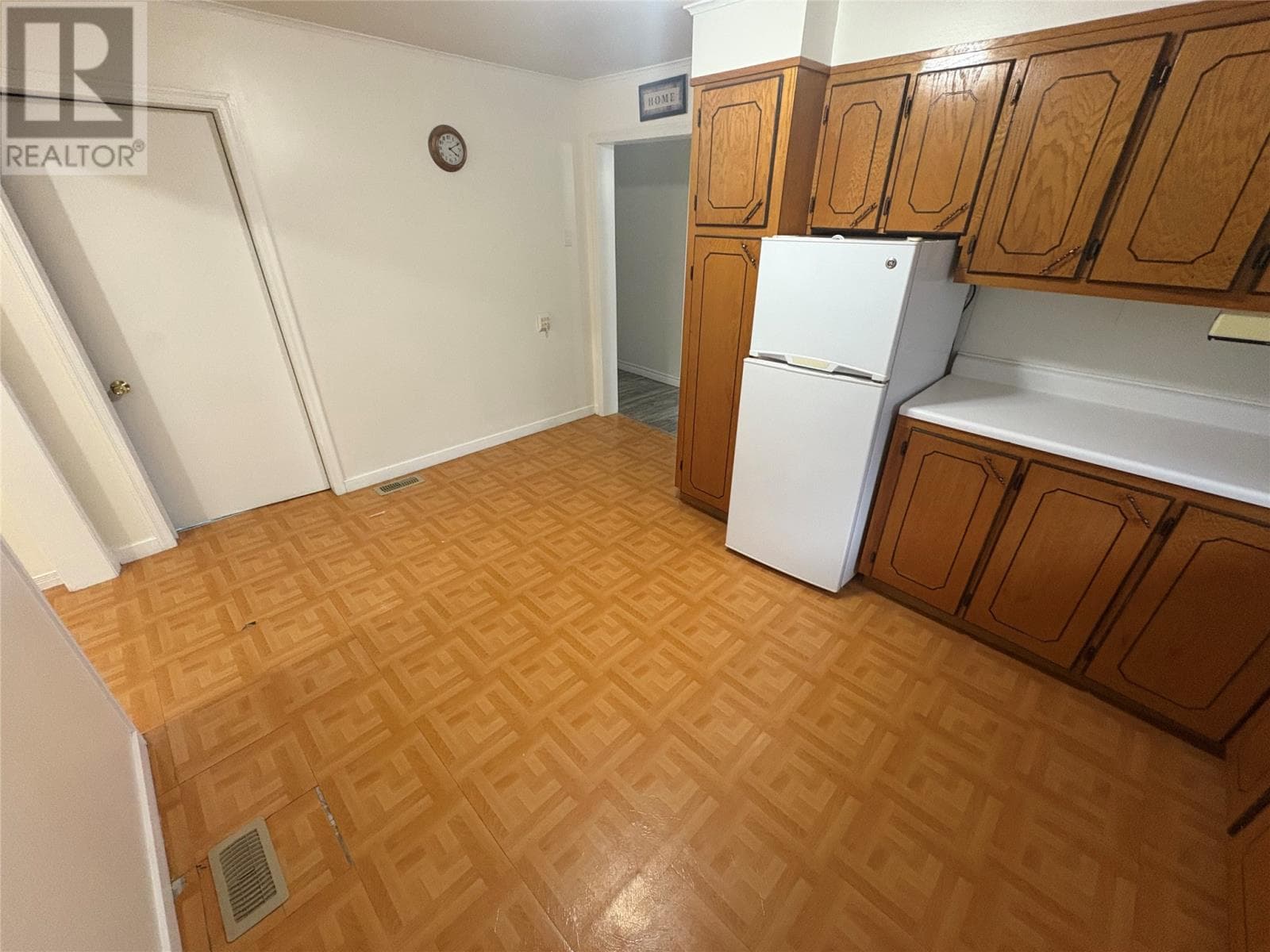 3 Davis Lane thumbnail 14