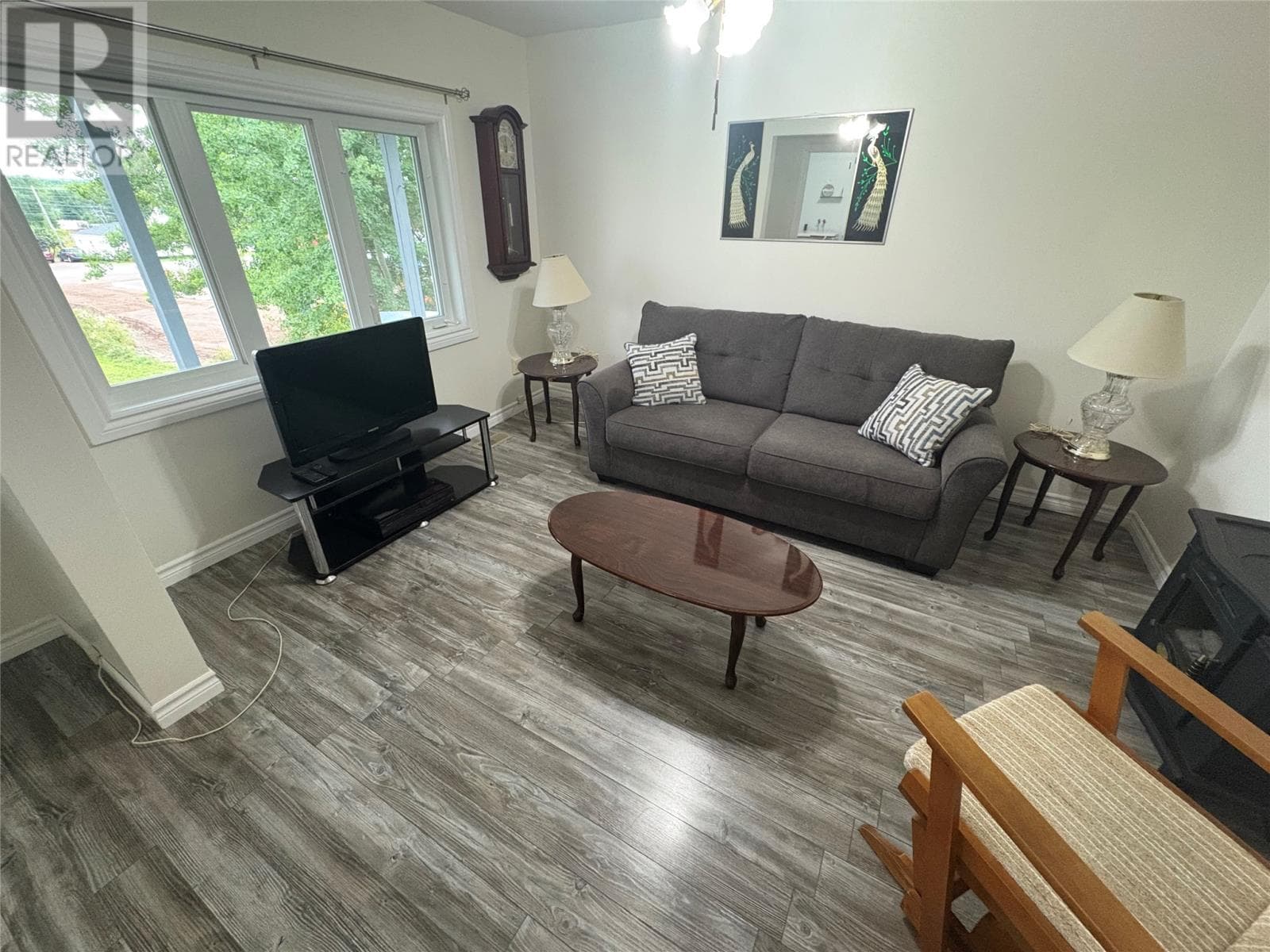 3 Davis Lane thumbnail 19