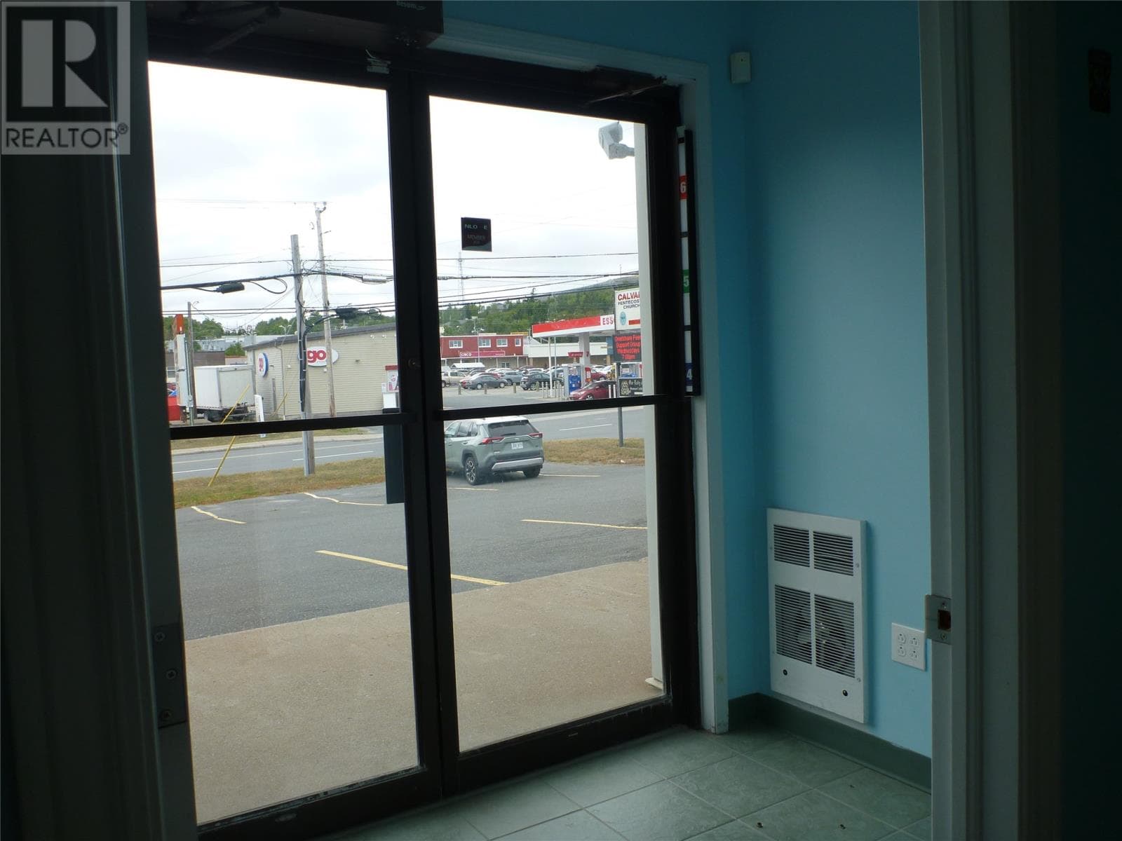 Unit Suite 206 - 263 Memorial Drive thumbnail 3