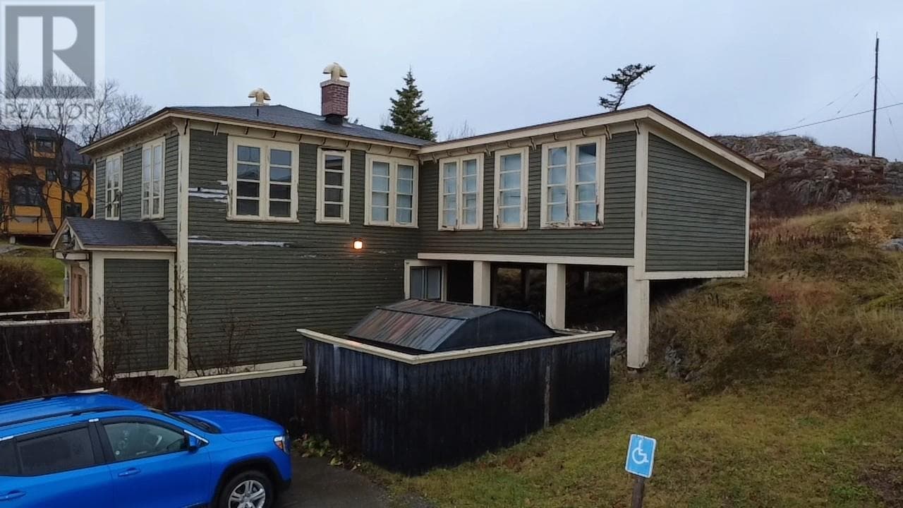 28 Seaview Drive thumbnail 2