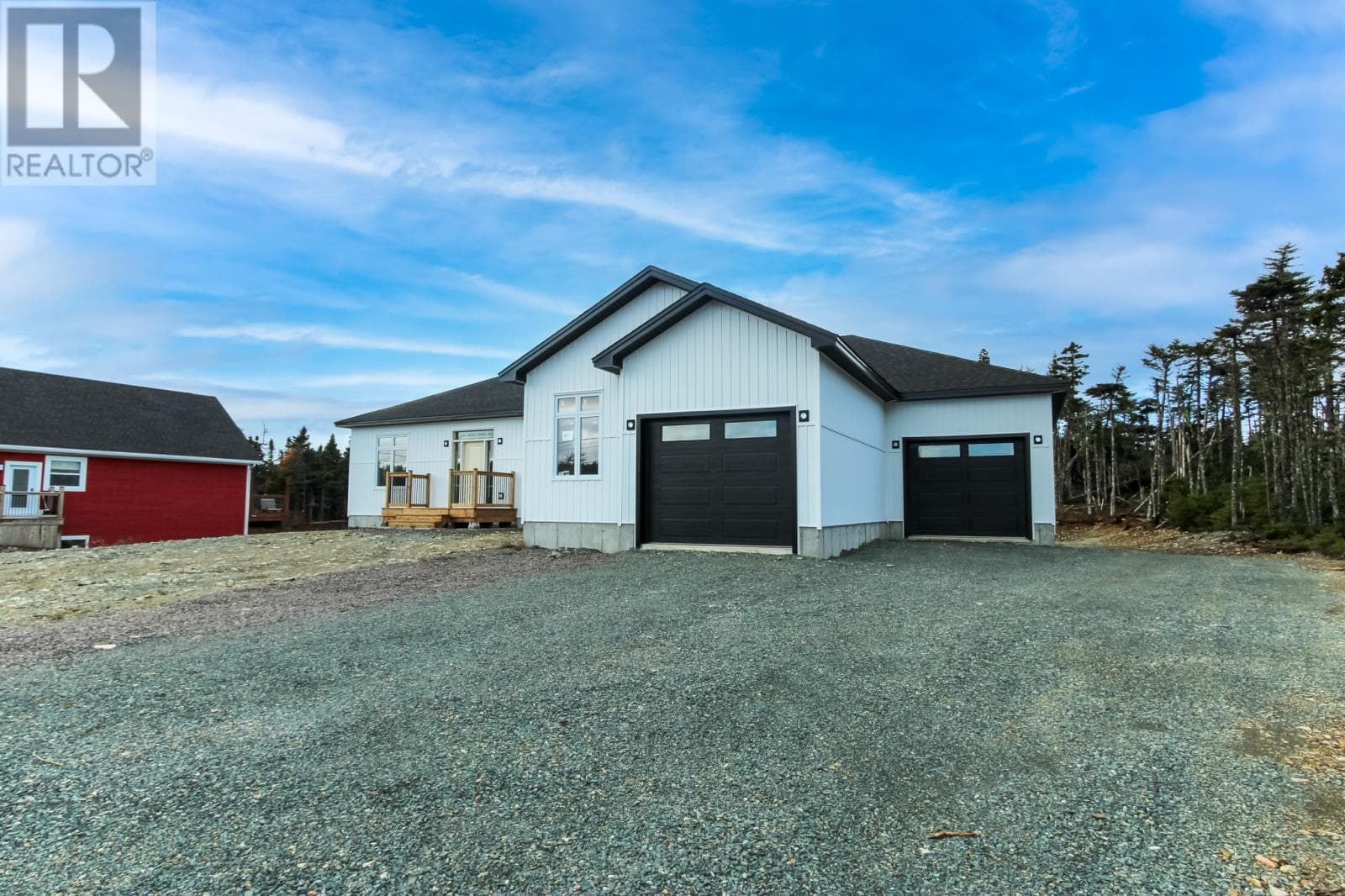 26 Edgewater Lane photo 1