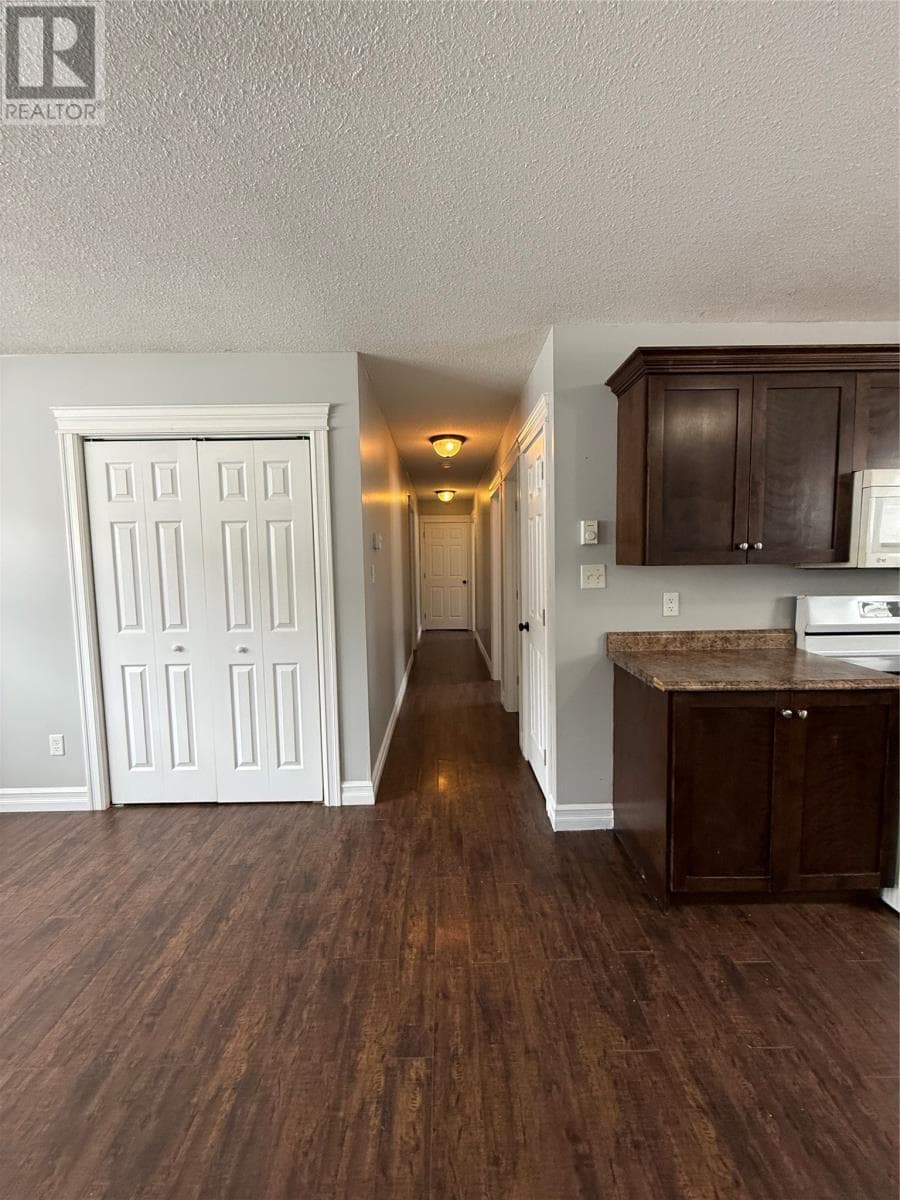 8 Ford Crescent thumbnail 19