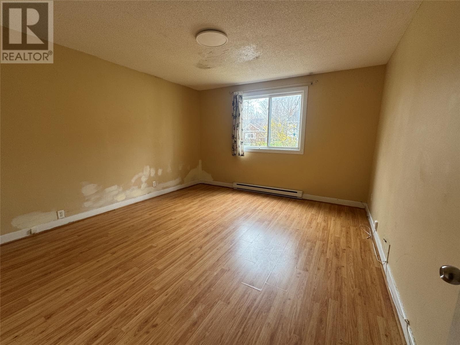 168 Elizabeth Avenue thumbnail 6