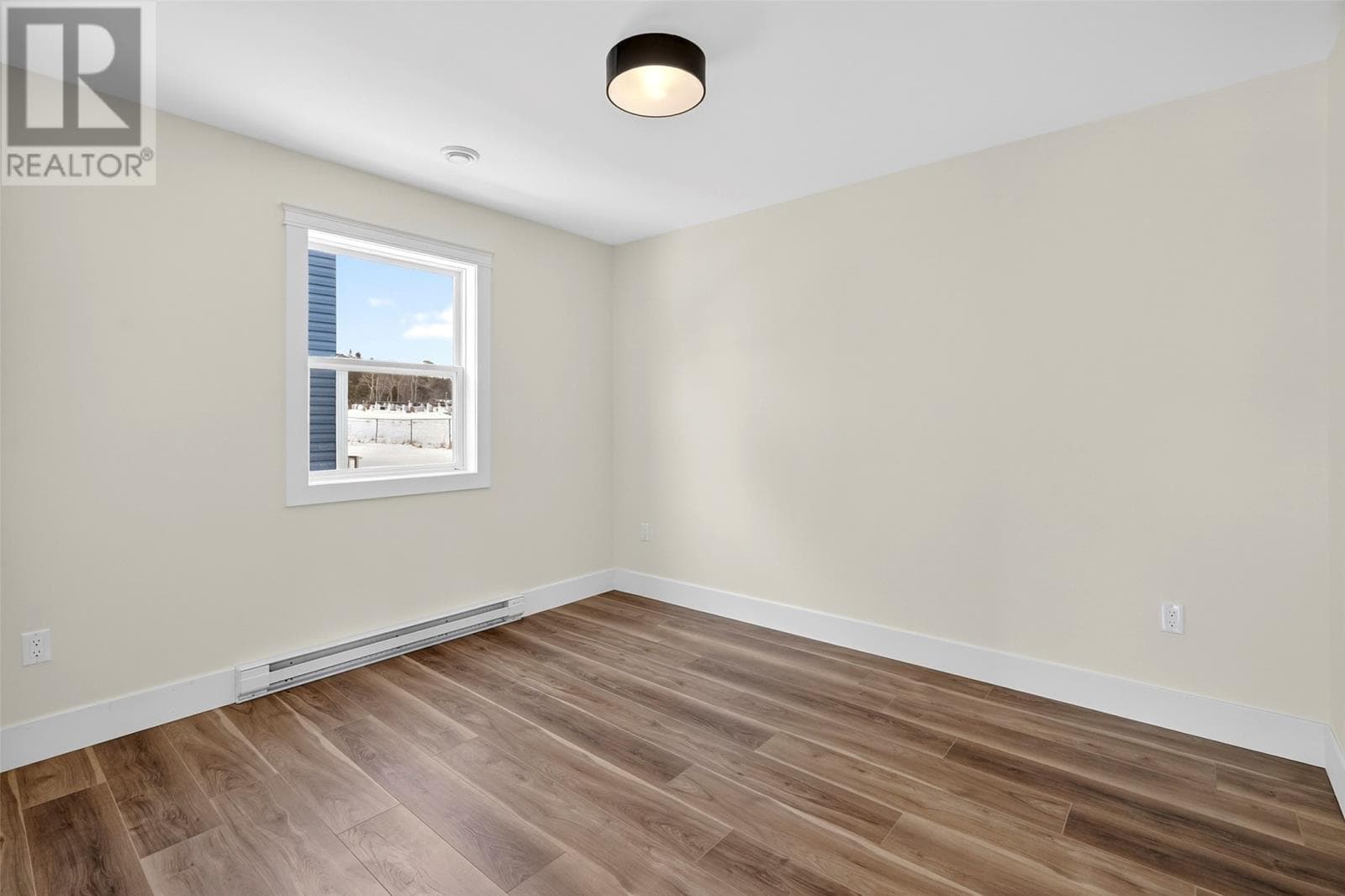 20 Garland Street thumbnail 16