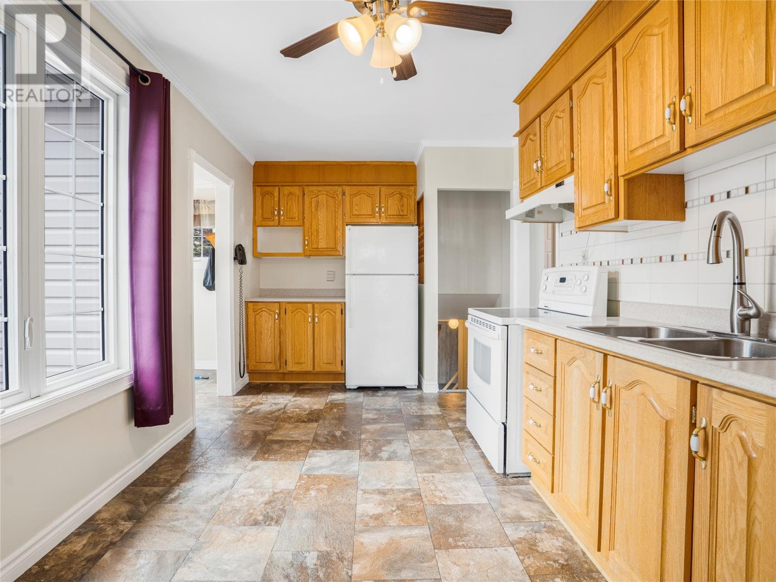 220A George Mercer Drive thumbnail 11