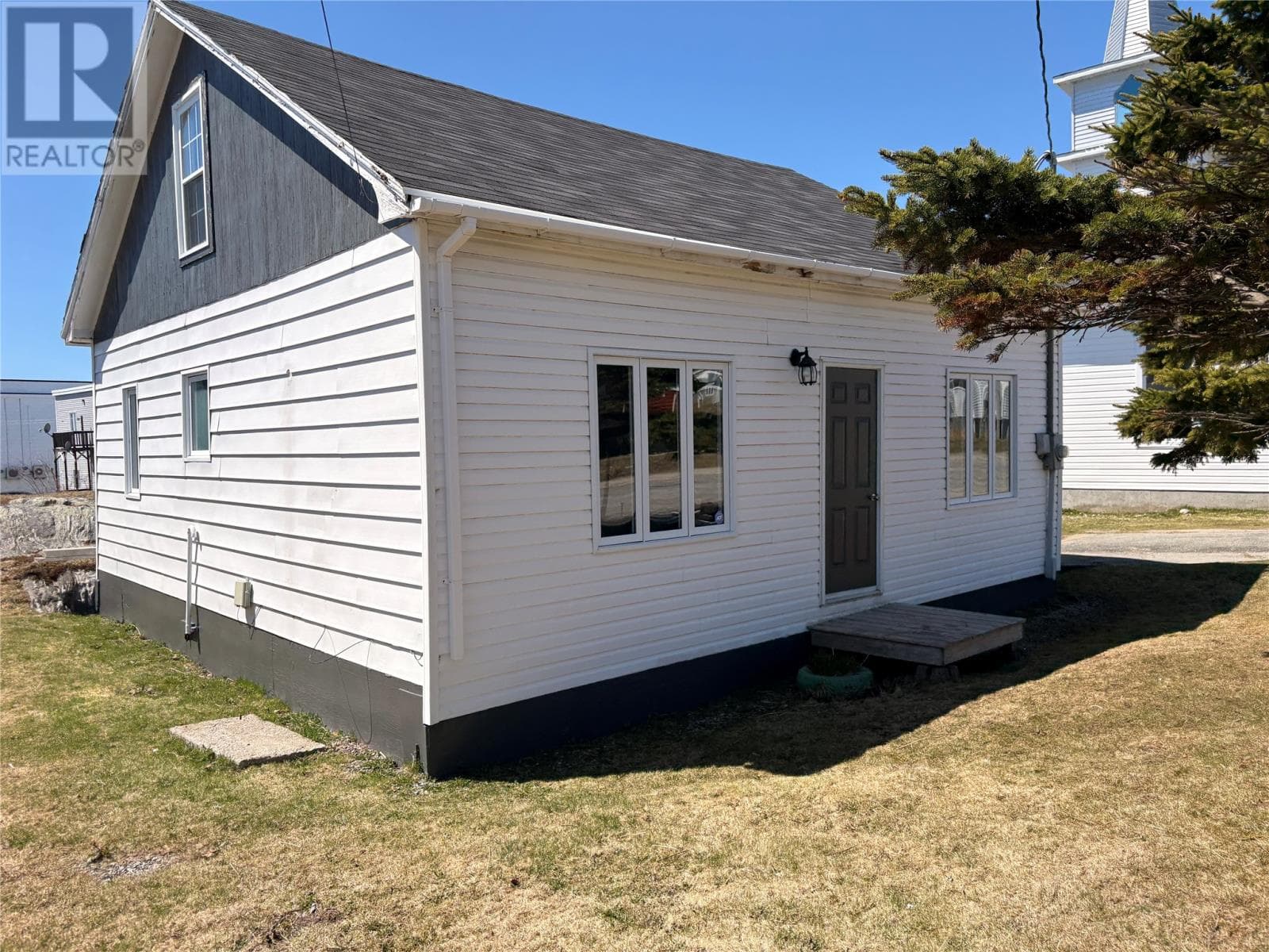 118 Main Street photo 1