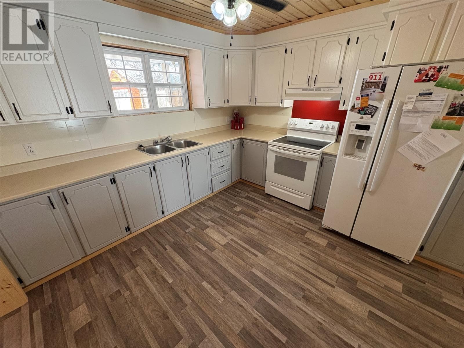 17 Lundberg Avenue thumbnail 14
