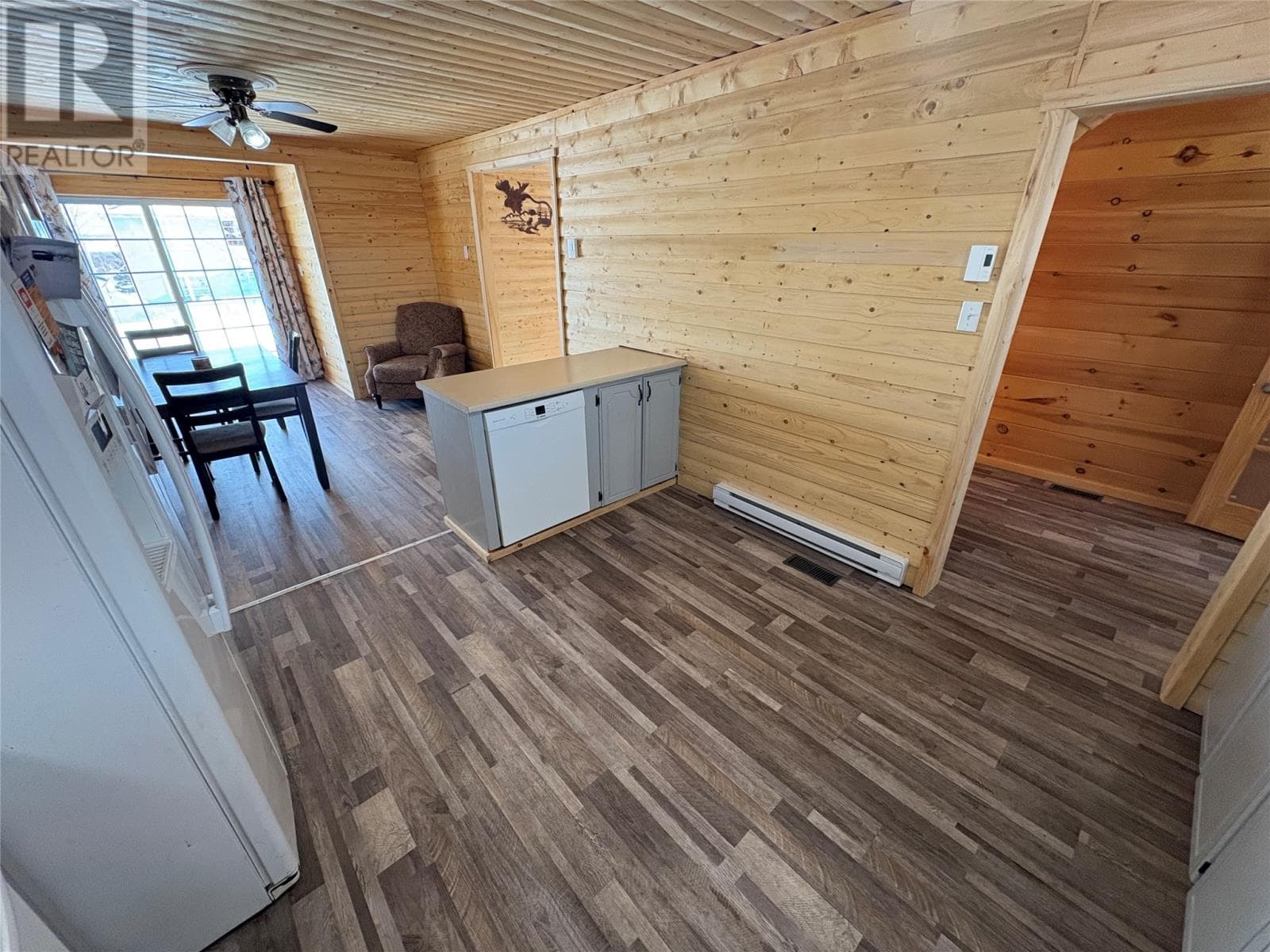 17 Lundberg Avenue thumbnail 16