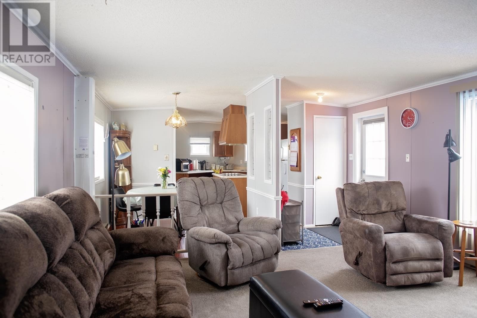 25 Curtiss Avenue thumbnail 10