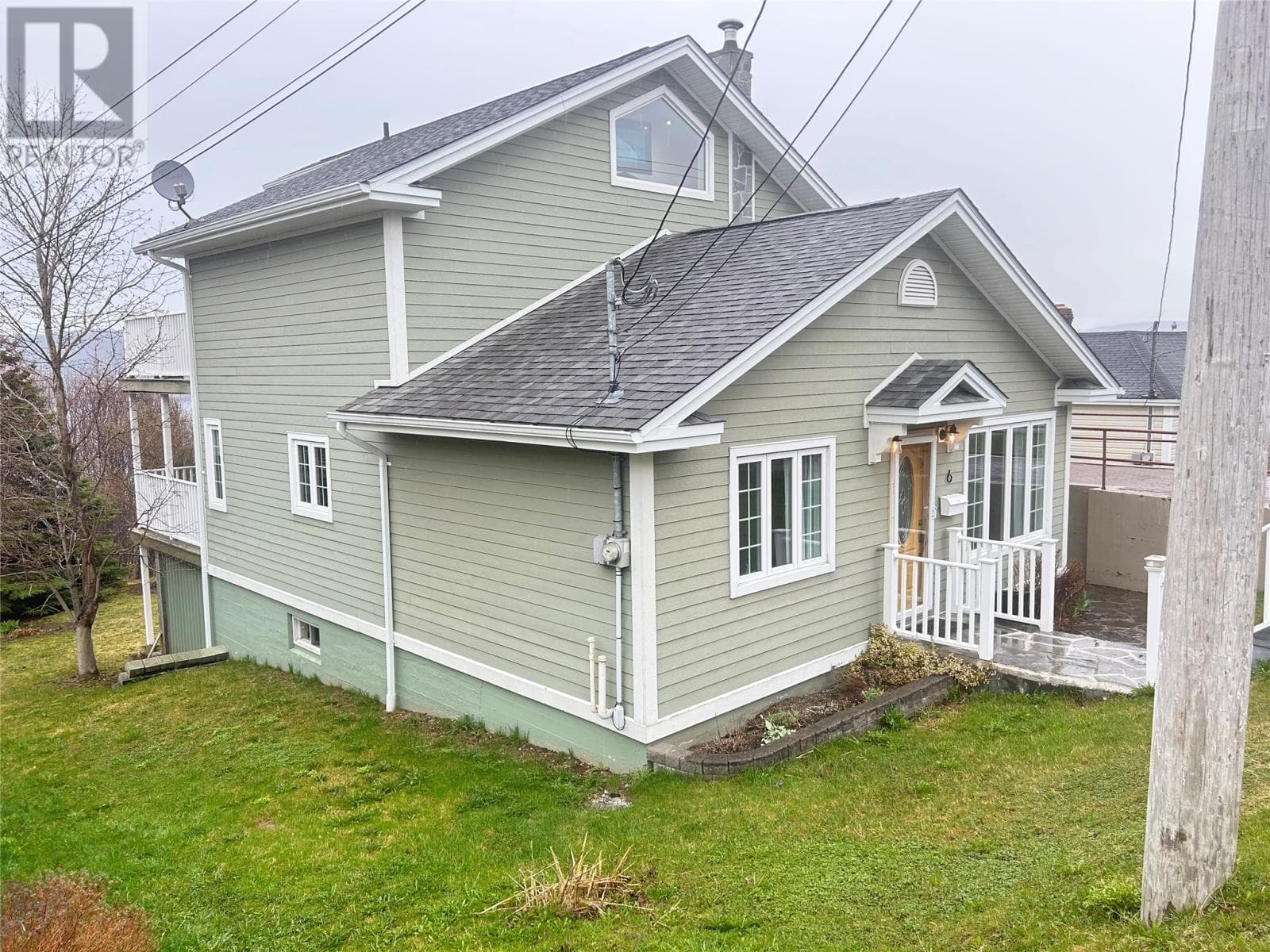 6 Woodcrest Avenue thumbnail 2
