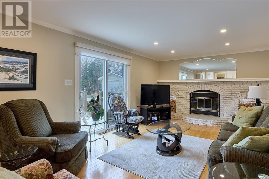 203 Thorburn Road thumbnail 14