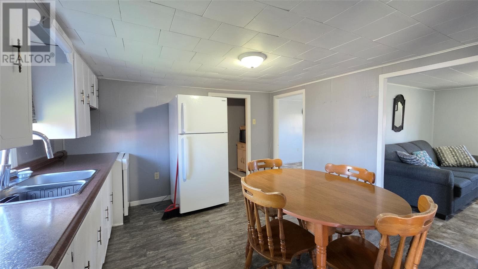 18 Parkview Road thumbnail 10