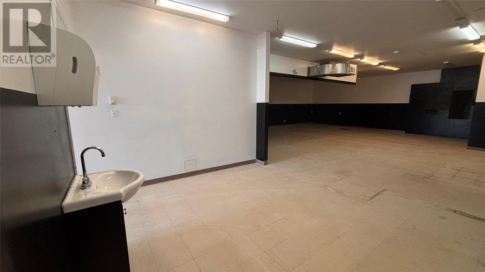 Unit B2 - 1187 Kenmount Road thumbnail 7