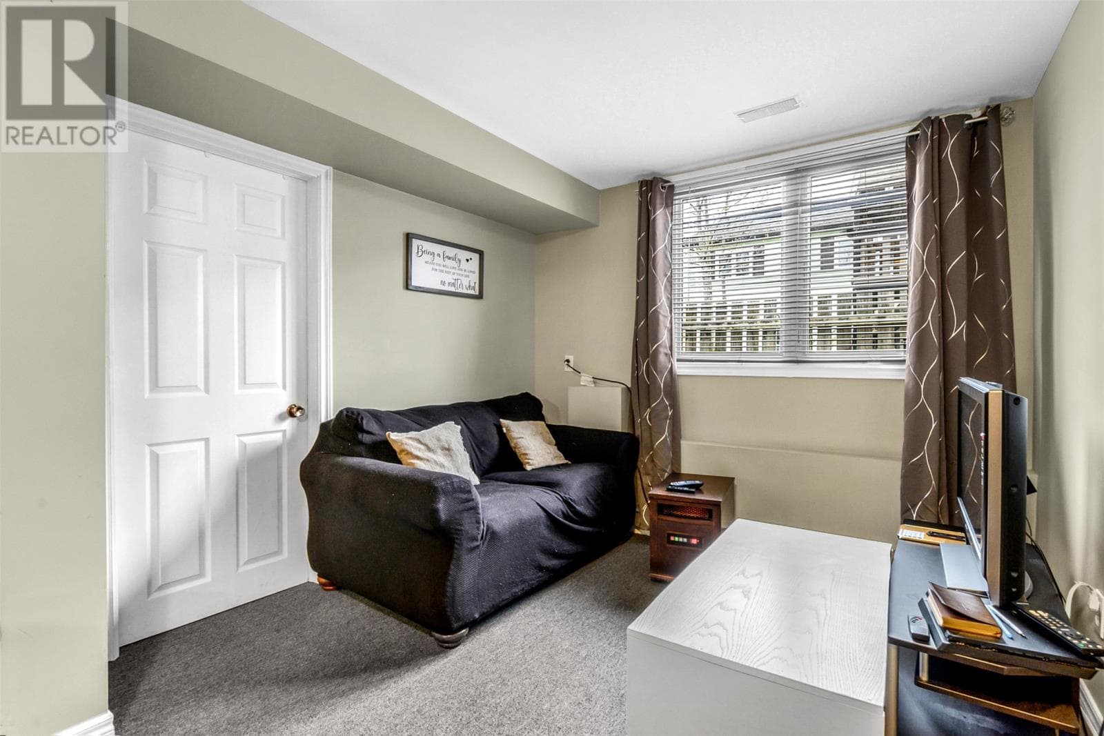 44 Baird Place thumbnail 17