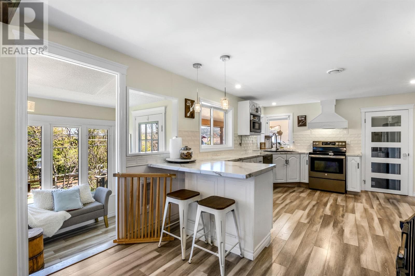 130 Dunns Hill Road thumbnail 12