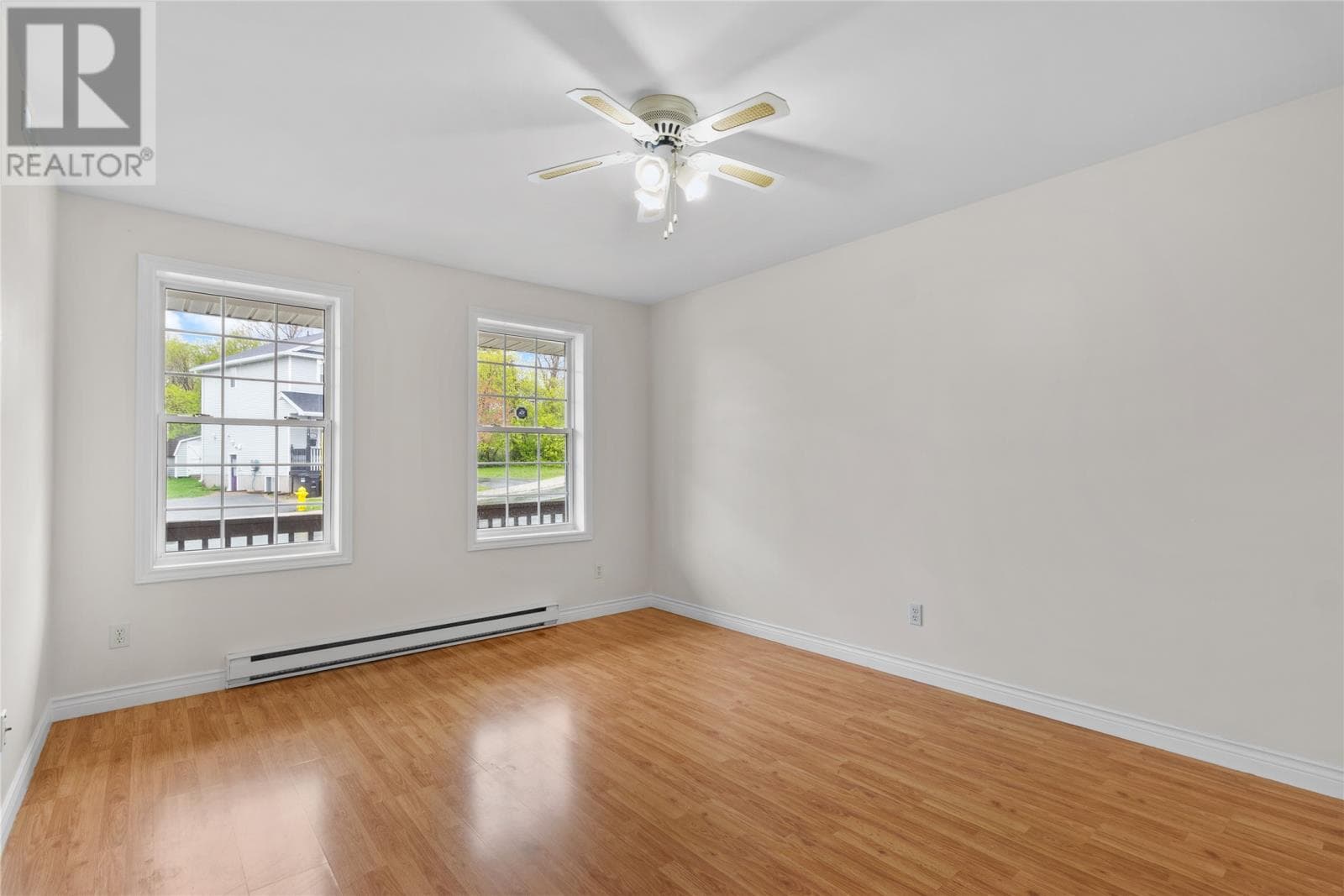 104 Moss Heather Drive thumbnail 11
