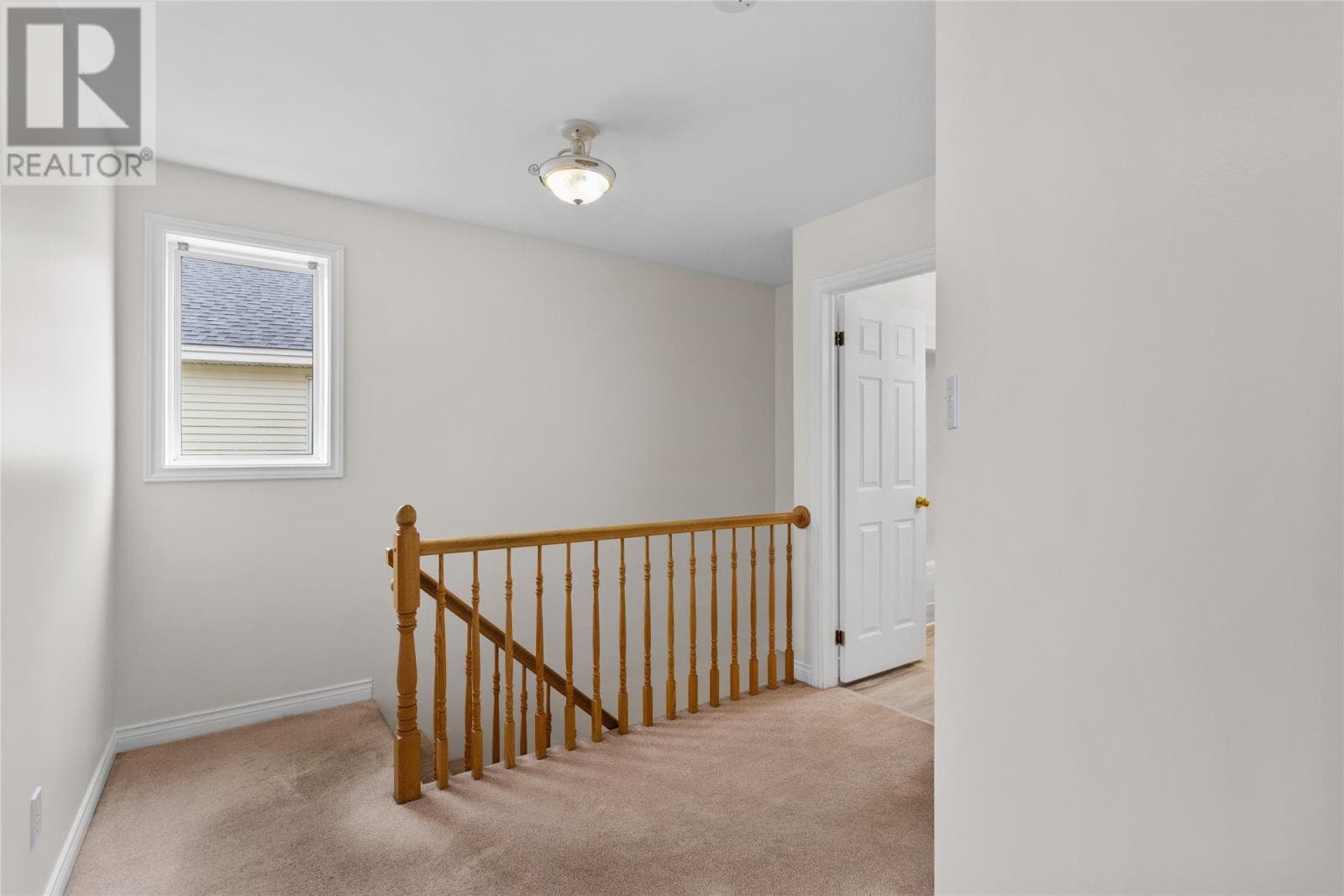 104 Moss Heather Drive thumbnail 18