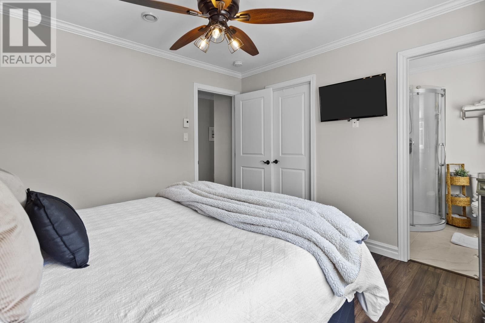 38 Garden Place thumbnail 19