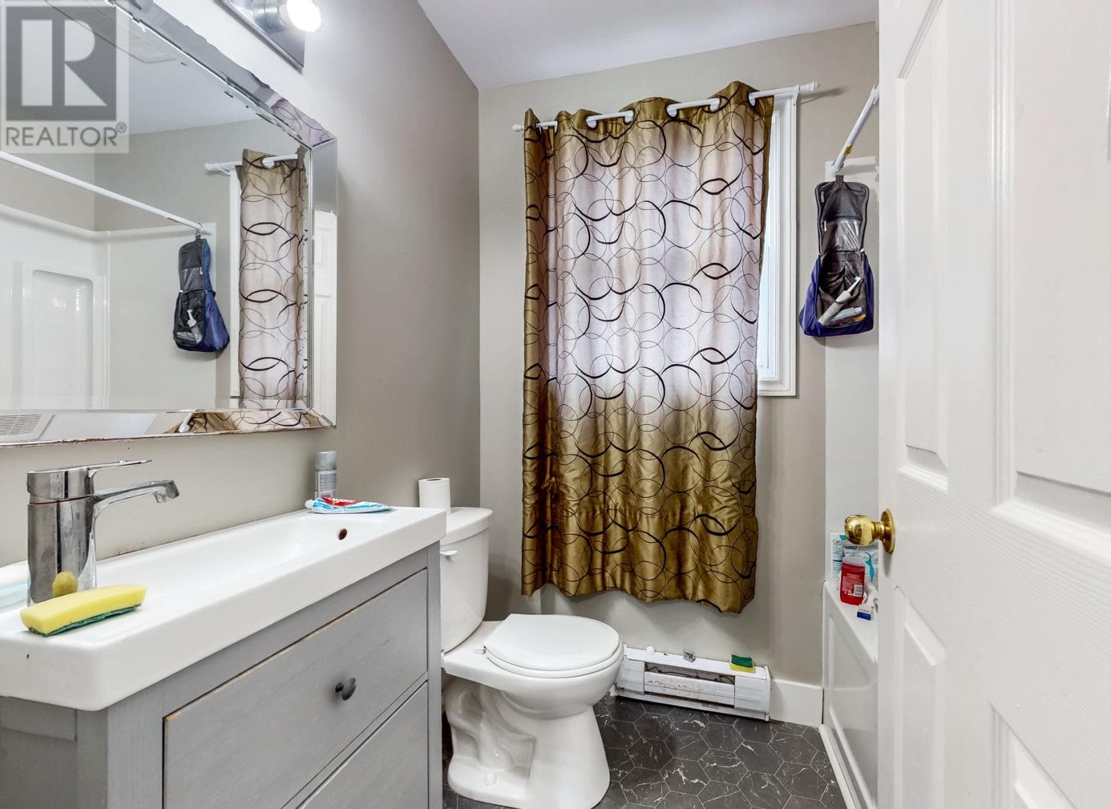 8 Scammell Crescent thumbnail 15