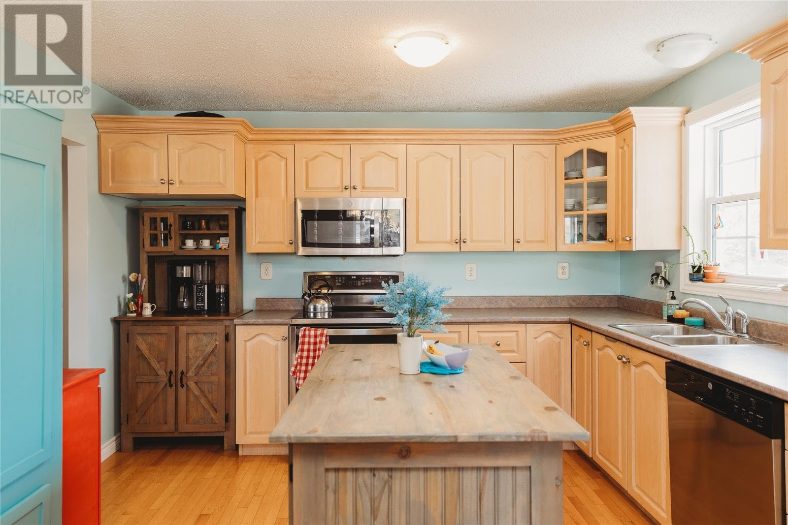 64 Bennett Drive thumbnail 16