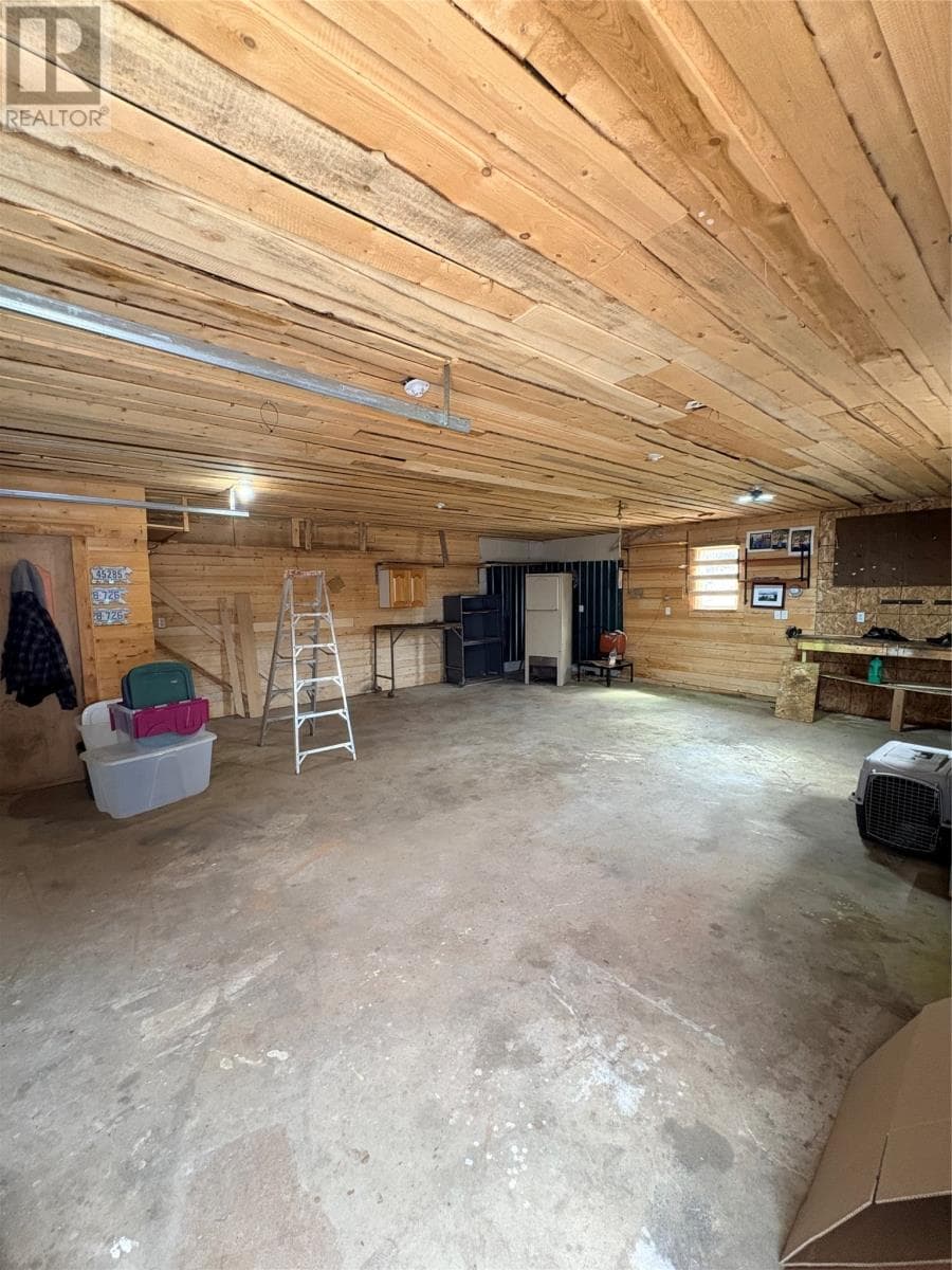 138 Birchy Point Road thumbnail 11