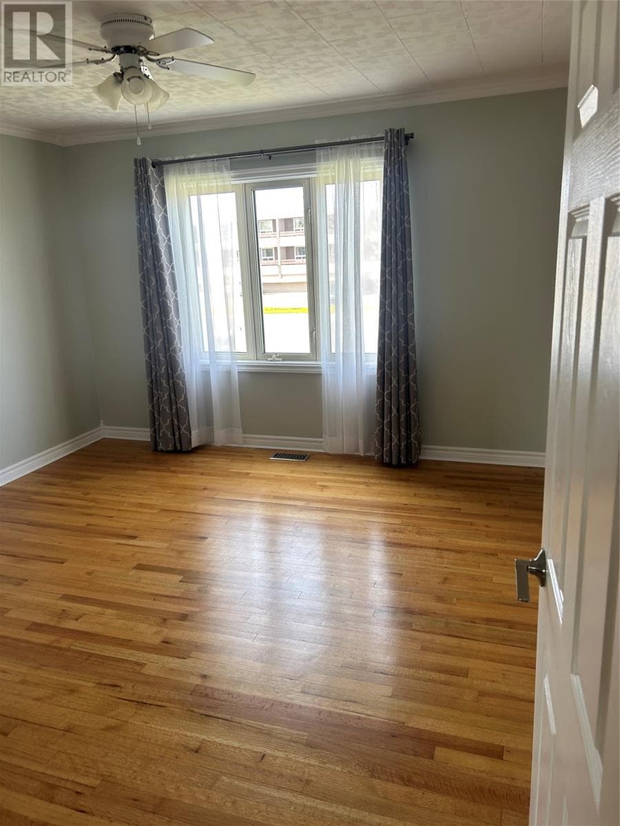 172 Elizabeth Drive thumbnail 12