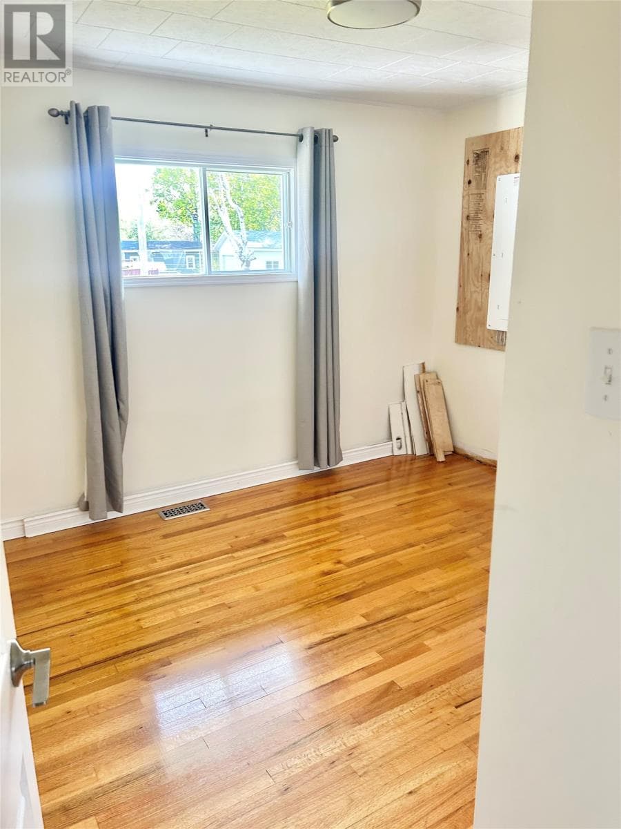 172 Elizabeth Drive thumbnail 13