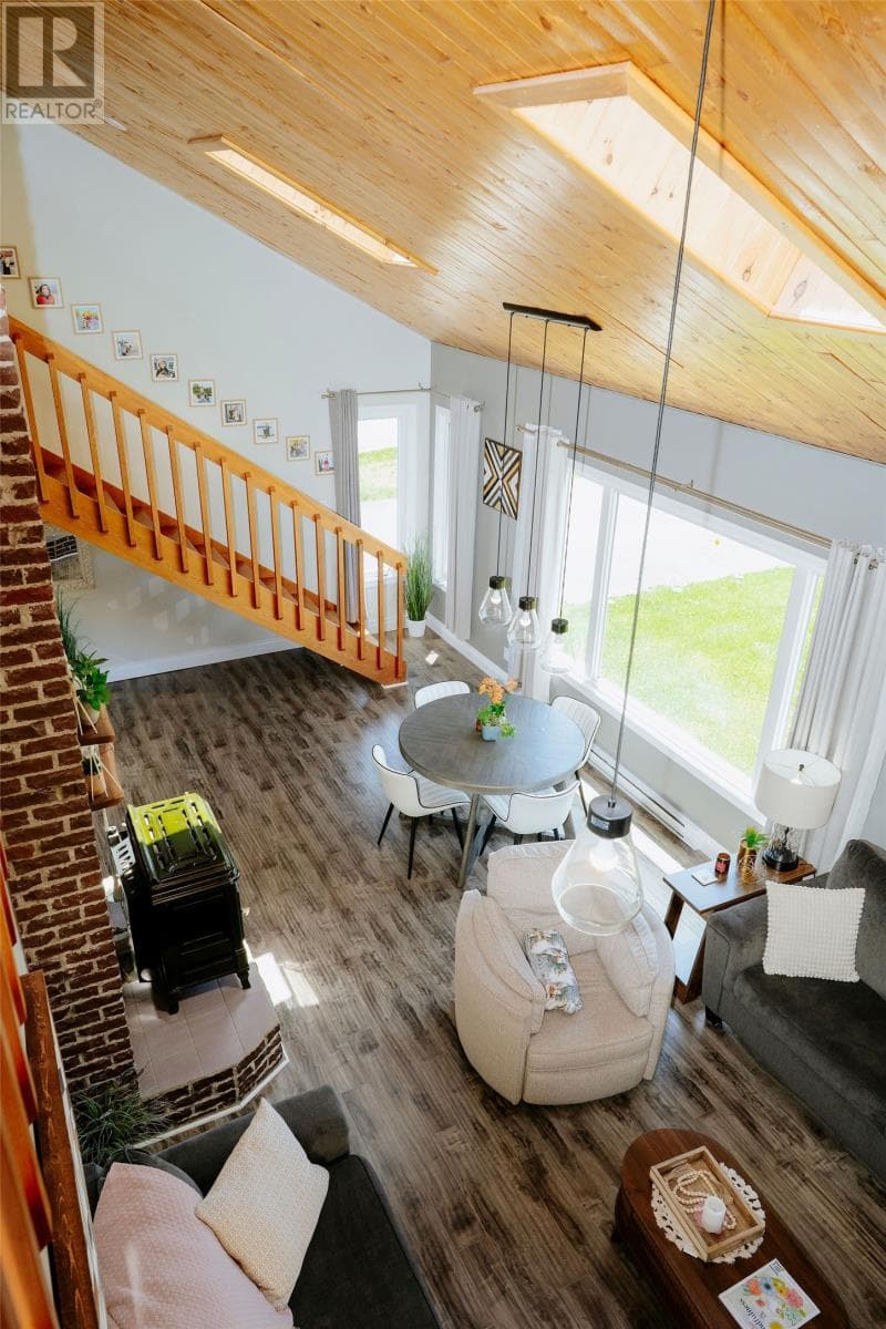 7 Wright Crescent thumbnail 14