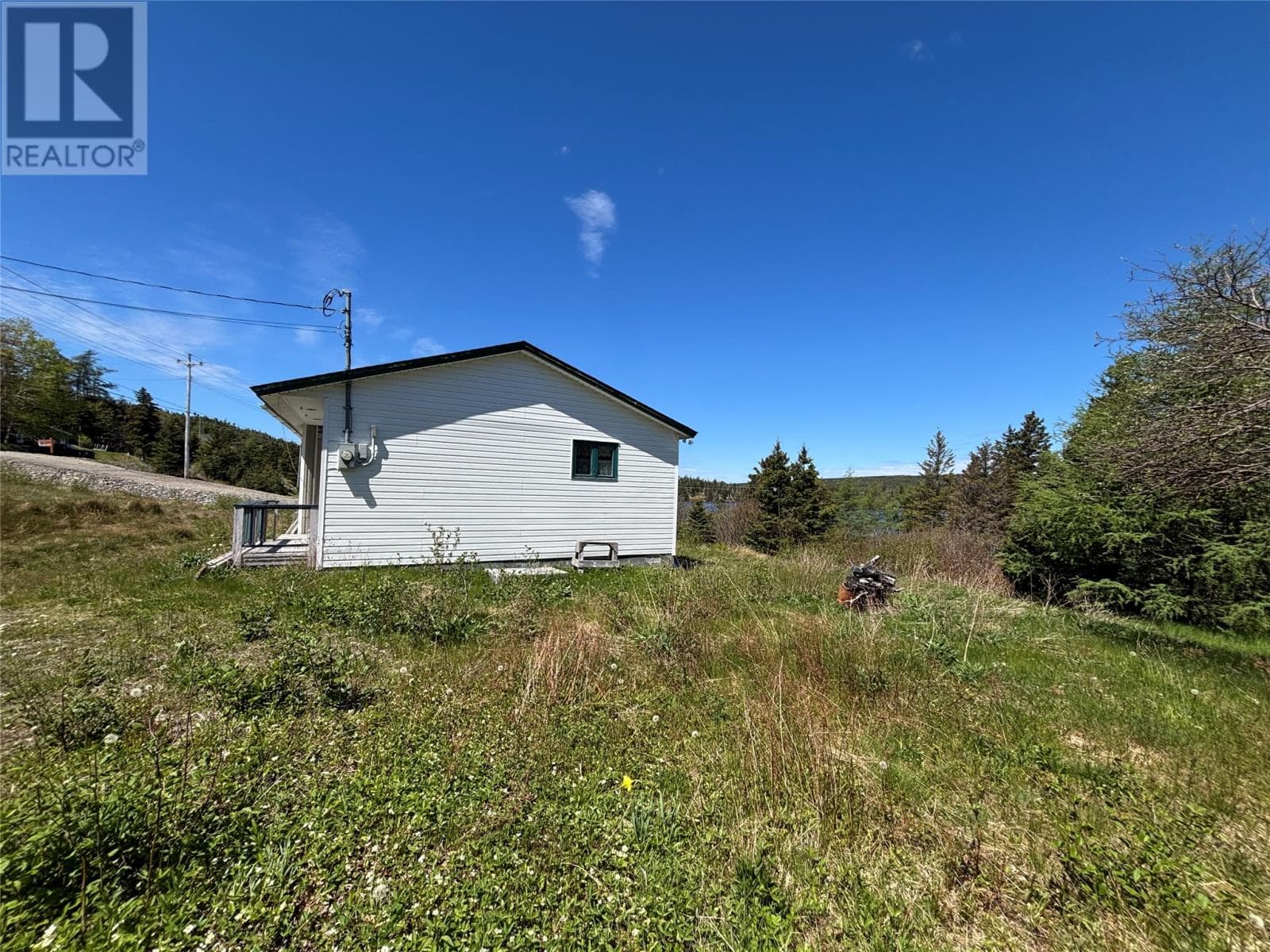 421-425 South East Road thumbnail 4