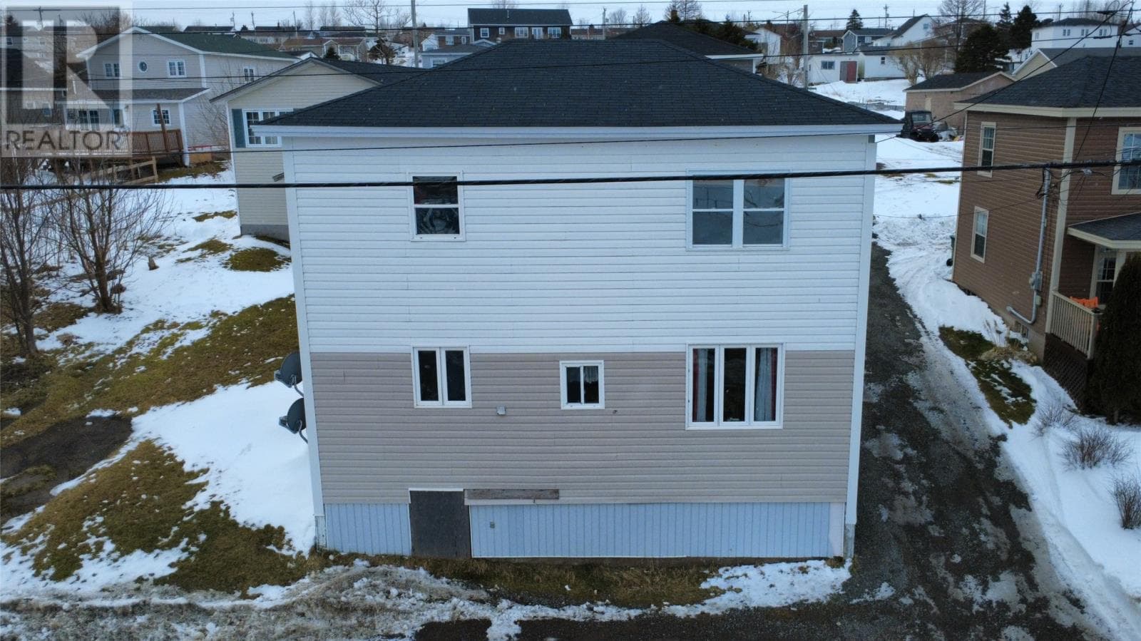 28 Water Street West