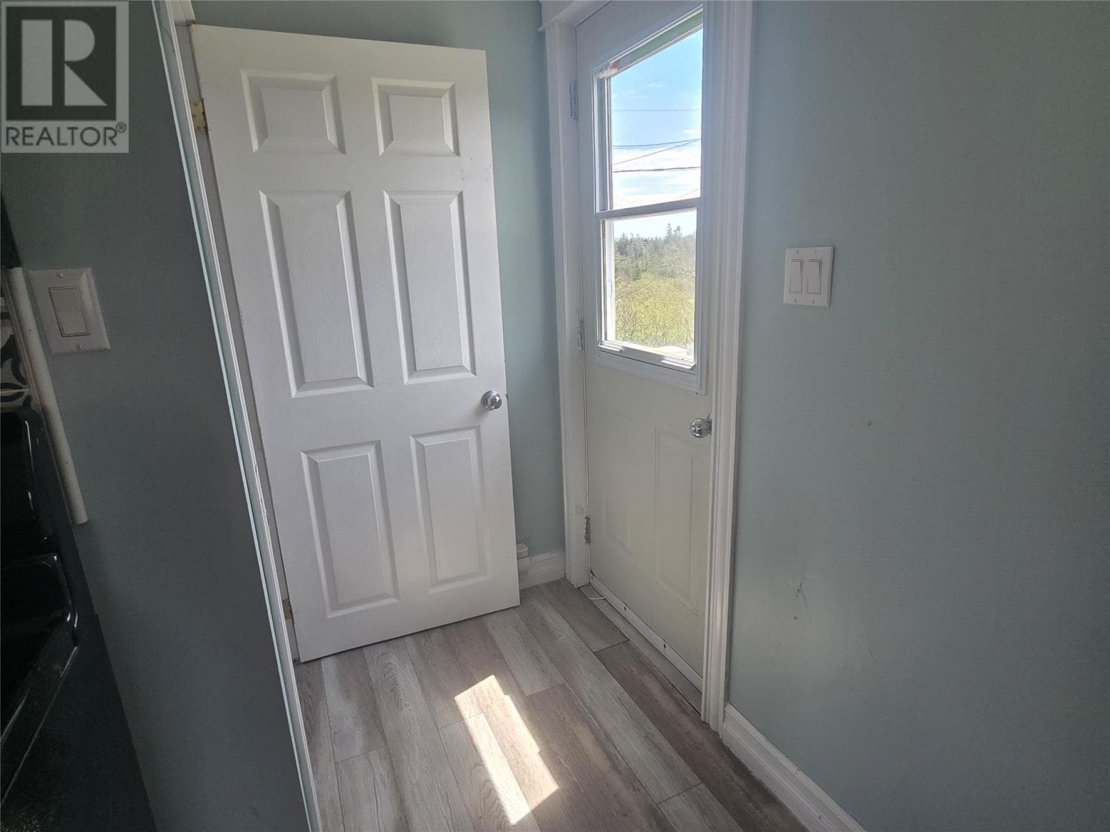 39 Seal Cove Road thumbnail 17