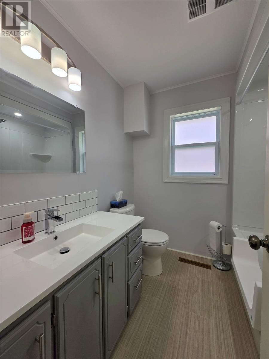 148 West Valley Road thumbnail 12