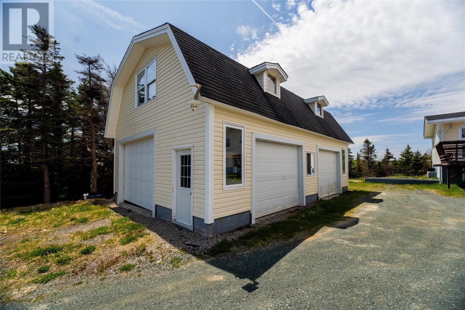 34 Cabot Drive thumbnail 4
