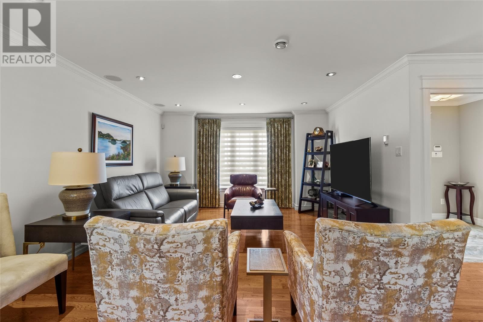 44 Coffee Creek Place thumbnail 6