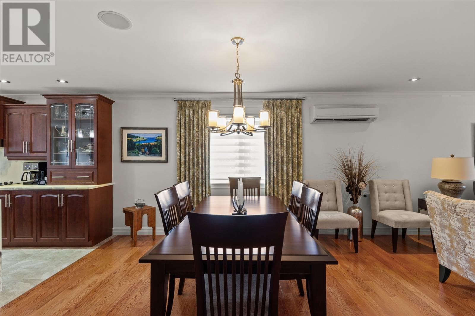 44 Coffee Creek Place thumbnail 9