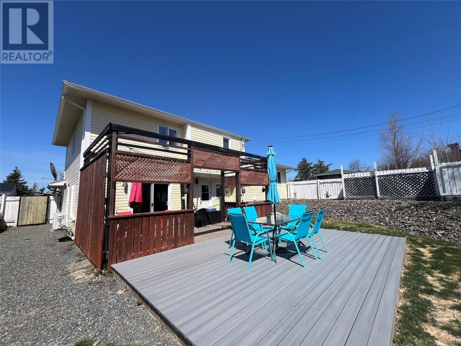 10 Southcott Drive thumbnail 12