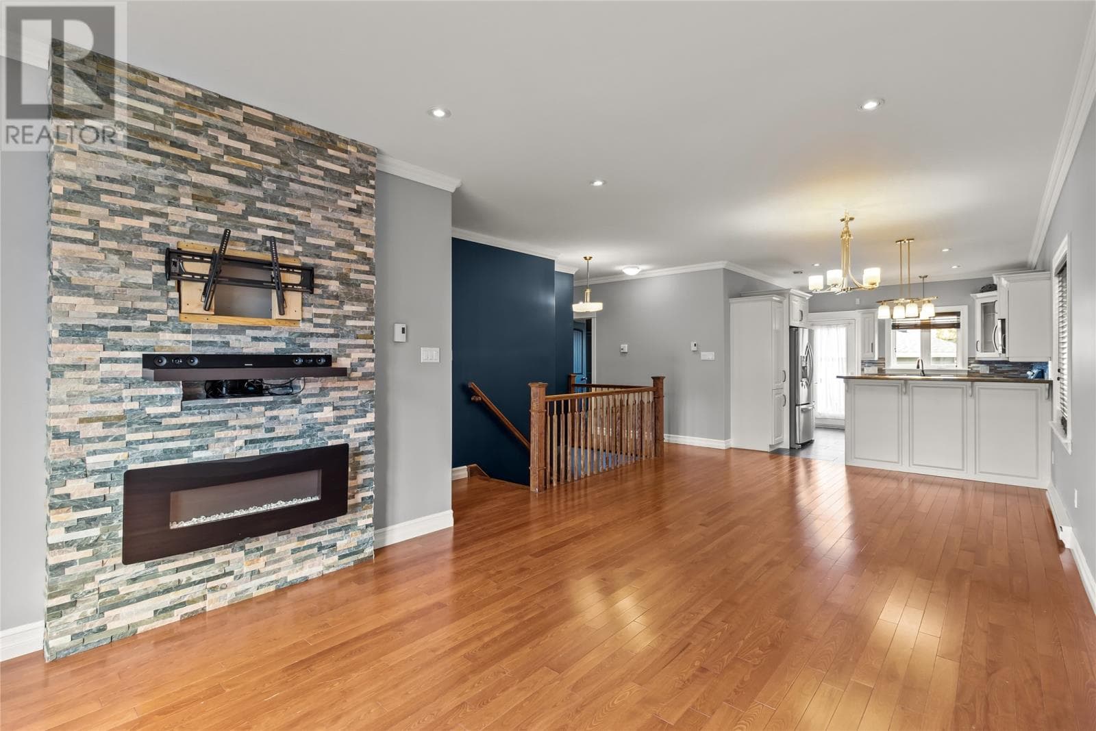 9 Sequoia Drive thumbnail 5